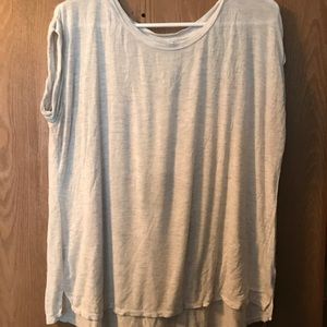 Plain off white tshirt